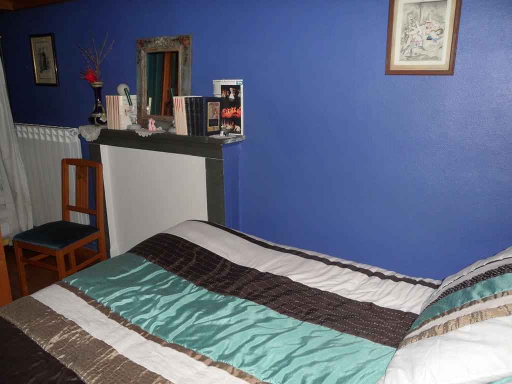 Chambres D'Hotes Casa Sylvana Saint-Dalmas-de-Tende Habitación foto